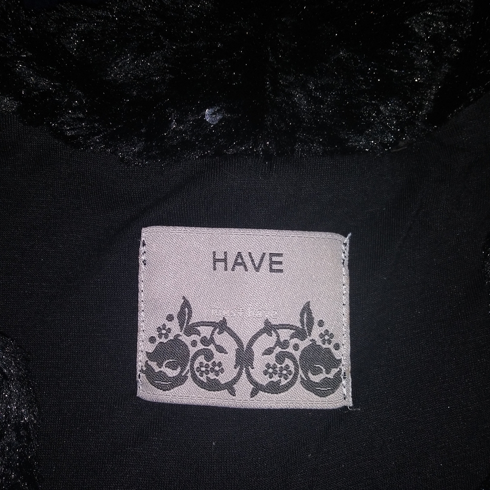 HALF SHIRT